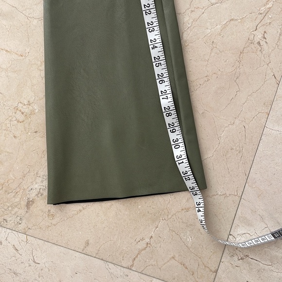 NWT STEVE MADDEN FAUX LEATHER BOOTCUT PANTS - Picture 4 of 5